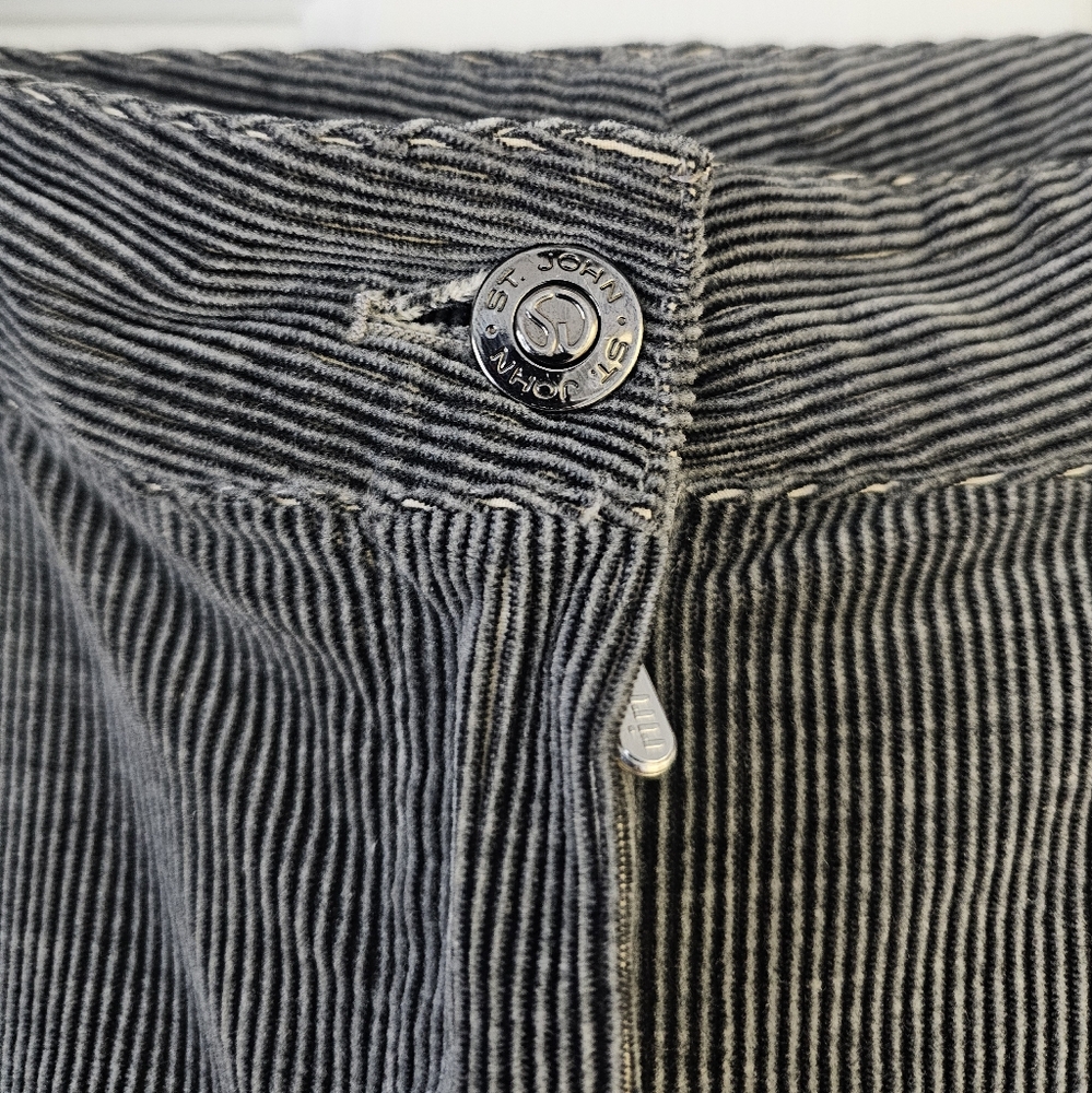 St. John Sport Gray Corduroy Ladies Jeans - Picture 4 of 5